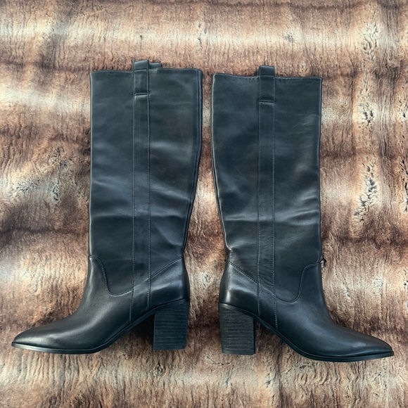 Charles David Exhibit Black Boot - Picture 2 of 11